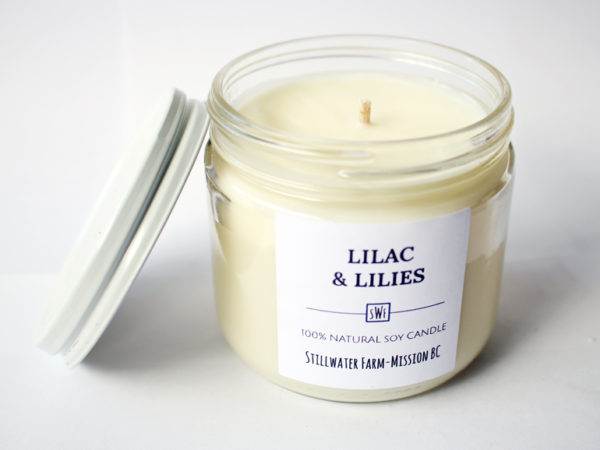 Lilac & Lilies Natural Soy Wax Candle | 8 oz glass