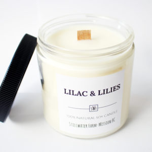Lilac & Lilies Natural Soy Wax Candle | 8 oz wood wick