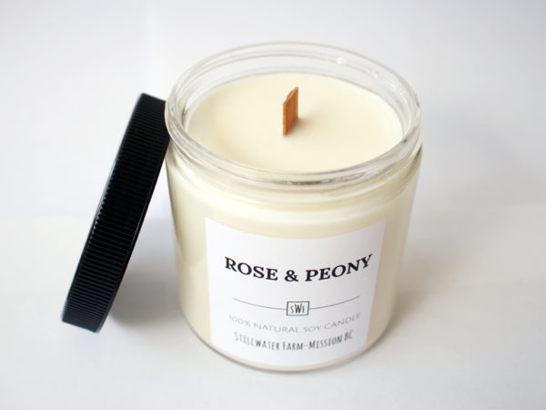 Rose & Peony Natural Soy Wax Candle | 8 oz wood wick