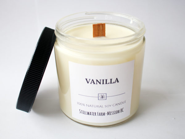 Vanilla Natural Soy Wax Candle | 8 oz wood wick